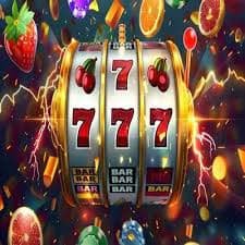 Người chơi đang trải nghiệm game slot và cá cược trên điện thoại tại Việt Nam